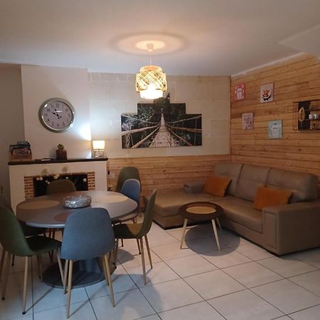 Le Gite Le Camelia Saint-Aignan  Exterior foto